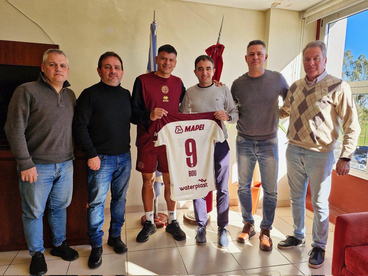 Walter cumplió dentro y afuera de la cancha y nosotros cumplimos con él y nuestra gente: con mucha alegría firmamos la renovación de Bou por un año más, extendiendo su contrato hasta 2027.

Seguimos trabajando para encarar los importantes desafíos deportivos que se nos vienen. 🇱🇻
