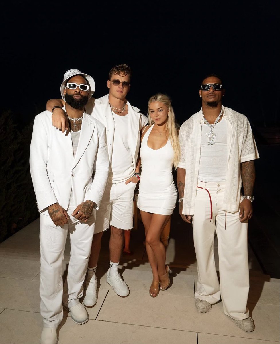 LSUfootball's tweet image. Why not LSU?