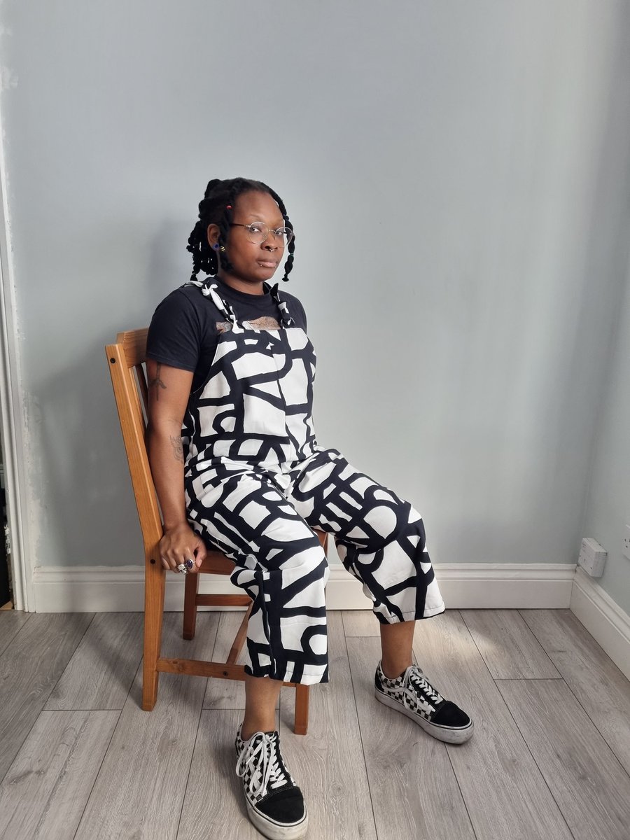 myssmarsh's tweet photo. I thought I'd share my IKEA dungarees here, they make me happy https://t.co/4LV9hIKsxs
