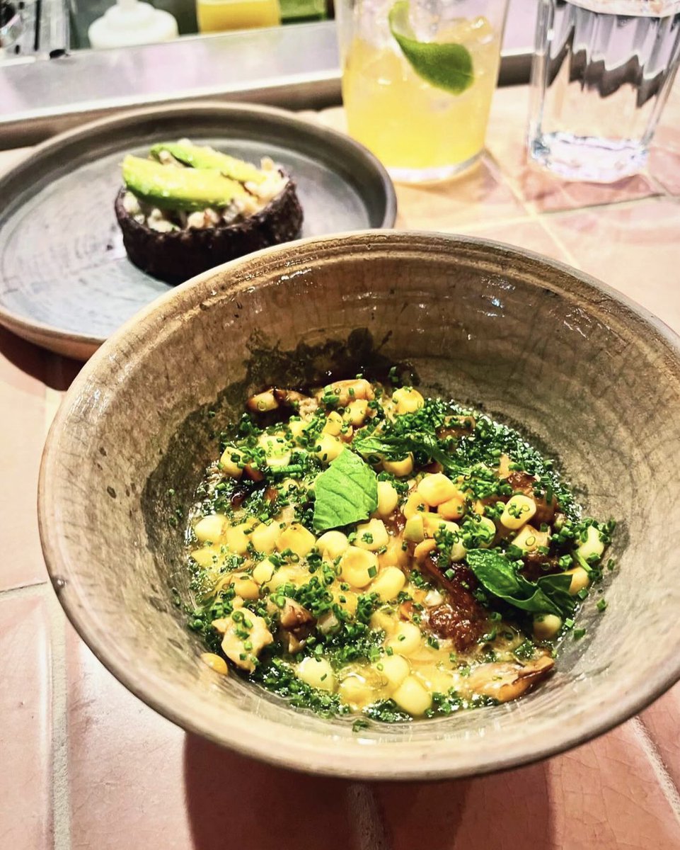 ndrewmarin's tweet photo. Chochoyotes, Higgins Crab, Chanterelles, Corn, Beurre Blanc #Acamaya https://t.co/Gypch40l0j