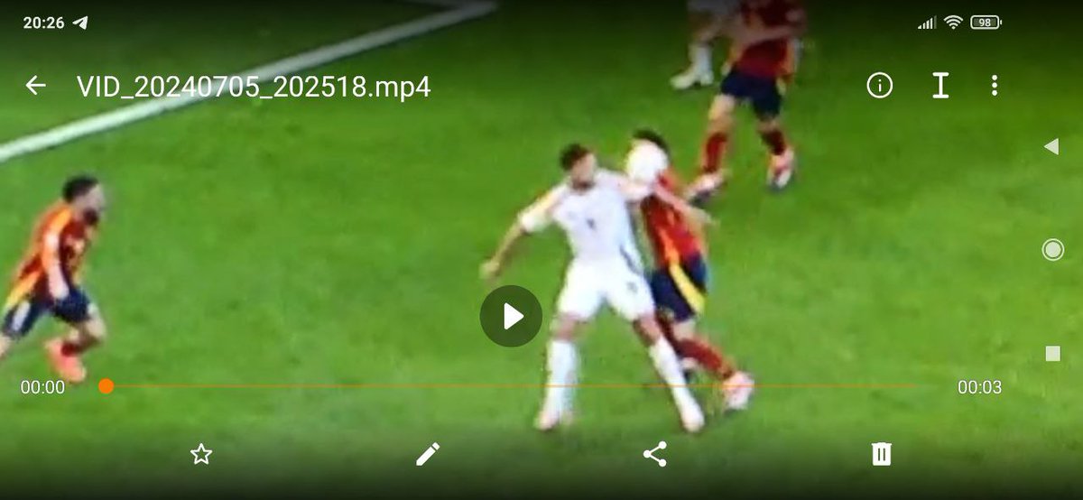 spudev's tweet photo. @elchiringuitotv Hay mano previa de un jugador de alemania https://t.co/IInURnqFqa