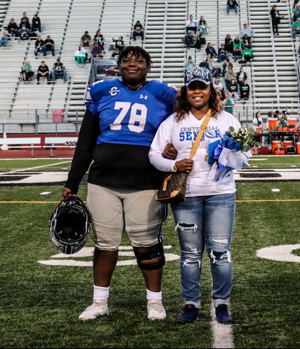 With great shock and sorrow we learned that one of our Spartan Greats, Marcus Martin has passed away.  Big Mar was a team favorite and we all have wonderful memories of him making us laugh.  This hurts.  Rest In Peace Big Guy.