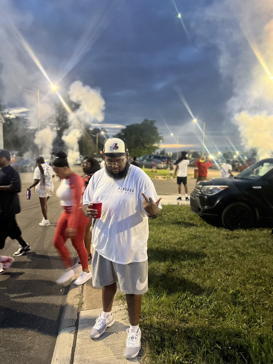 BigReBandz's tweet image. TURN THE LIGHTS ON 🎇
#4thjulyweekend