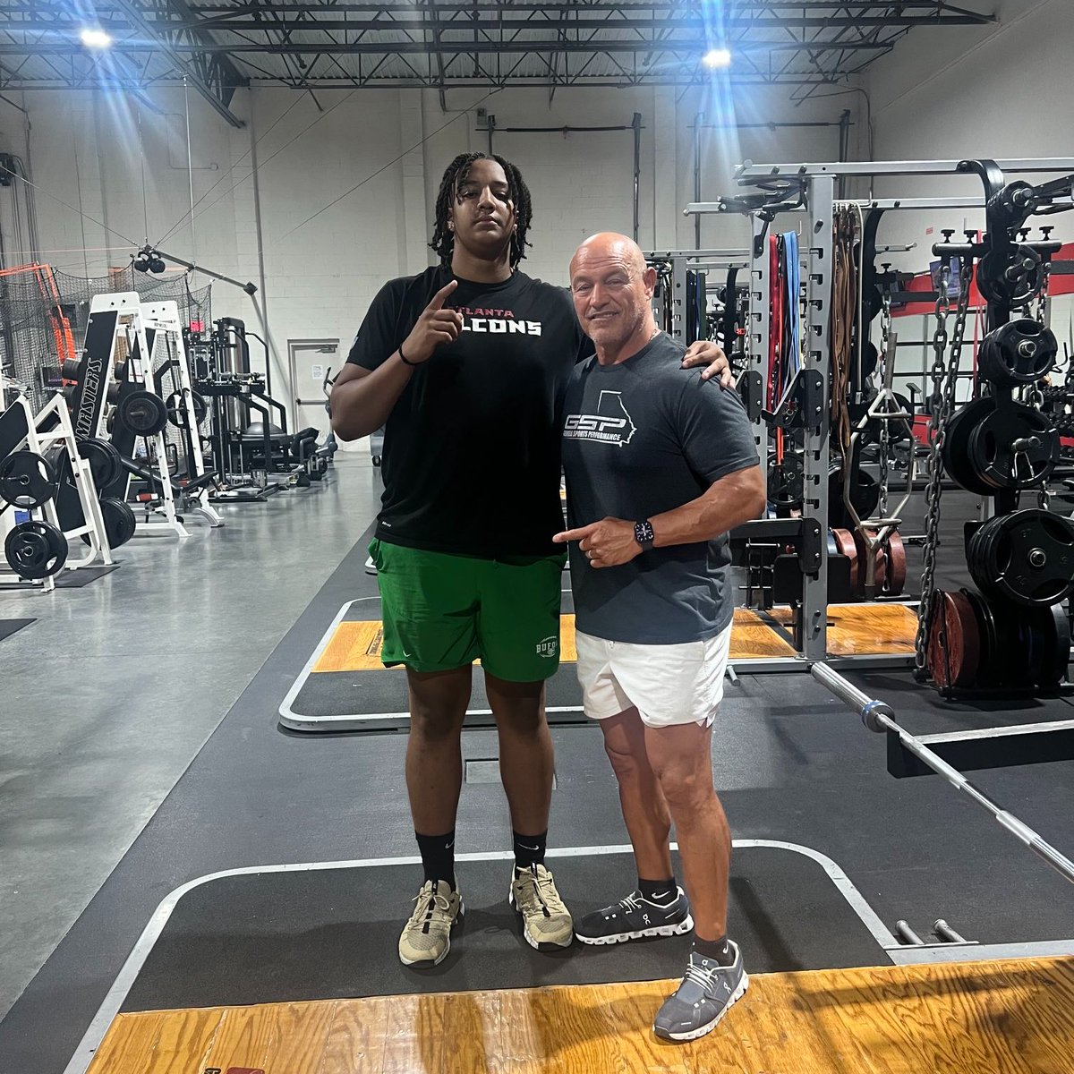 Vince Forney  6'5/275/OL-TE from Buford High School GA commits to Bethune-Cookman