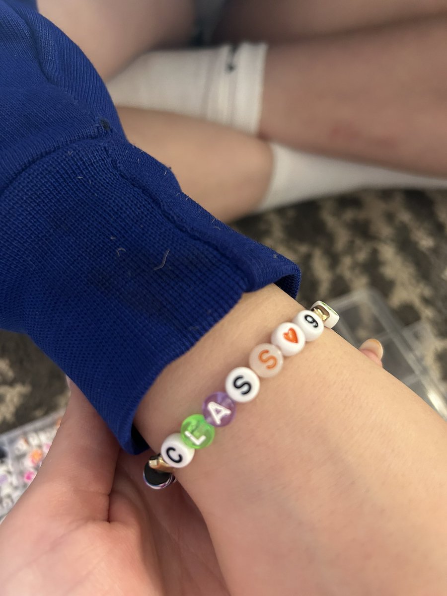 Miss Rowson-Roberts tweet media