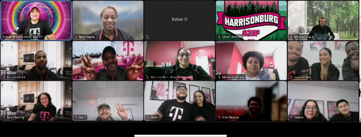 Experience Store and Leading In Experience workshops this week! Pumped for this fresh batch of Sr Mobile Experts and leaders to seriously serve our customers! Westchester, Flat Iron Building, Harrisonburg, Reston, Albany LETS GO! #OneTeamTogether #MagentaFam <a href="/TMobile/">T-Mobile</a>  <a href="/JonFreier/">Jon Freier</a>