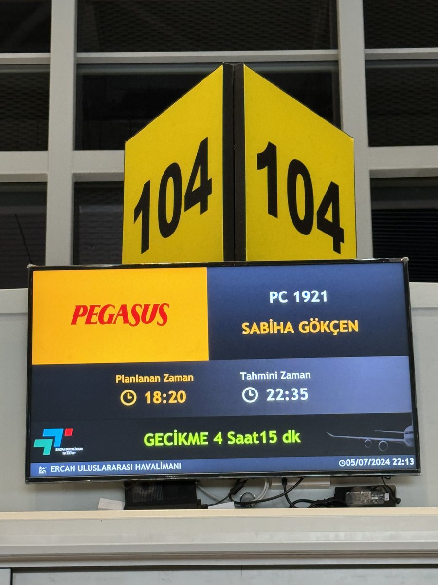 erman_yildiz's tweet photo. Bu nasıl bir firma nasıl bir servis . Sezonun ortasında yapılacak iş midir bu zaman kaybı maddi kayıp bunun cezasını biz mi çekeceğiz @ucurbenipegasus @flymepegasus @UABakanligi @tc_cimer https://t.co/fm2U99UqxY