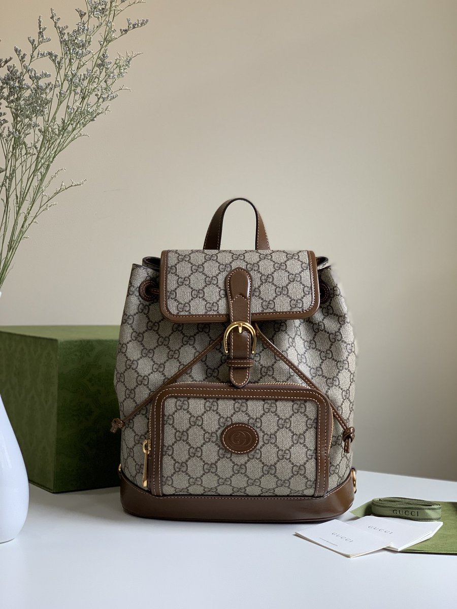 Fiindong's tweet photo. Very Like New 
GG 
Backpak 🤎📸

Full set + Rec. 🇹🇭

💰 49,999 ฿

#guccibackpack #guccithailand #guccihorsebitthailand #guccihorsebitbackpack https://t.co/urlsUIttCN