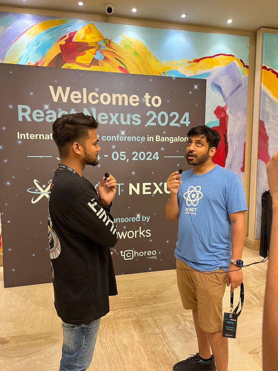 shylessdev's tweet image. Also shot one w/very own Naman bhaiya, styleX maintainer @Meta (sir - he doesn't like being called so let's 🔇 it for now 😂) @ReactNexus , had so much fun & full of insights talking to him .
#reactnexus #ReactNexus2024 #ReactNexus