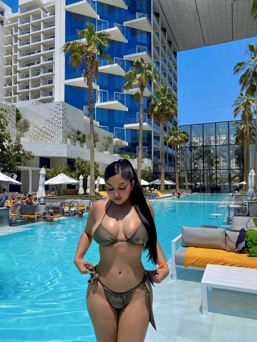 ☀️💦 https://t.co/8DfHApO7oH