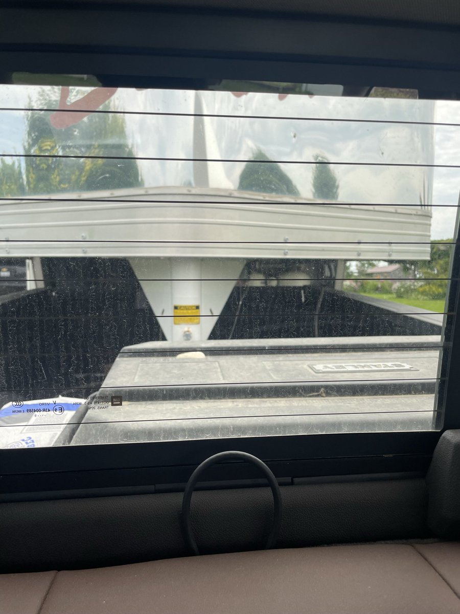 The most important skill in being a police officer, other than the ability to communicate, is to be a problem solver. Off duty, but case in point here. Used a stone to guide me. 
#IYKYK
#BigTruck 
#ShortGirl