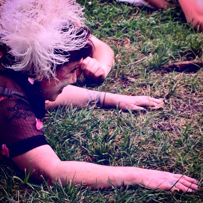 I love to hug the Earth&mdash; on top or on the bottom. Feels good either way. https://t.co/Hvjgg87cEp<a href="/tag/sfabf2024"class="tags"><span>#sfabf2024</span></a>