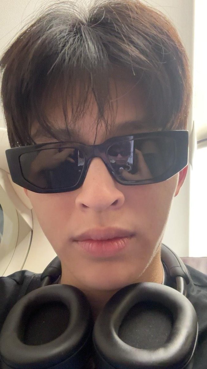 naravlt's tweet image. Manila... Wait for me and phu 😘