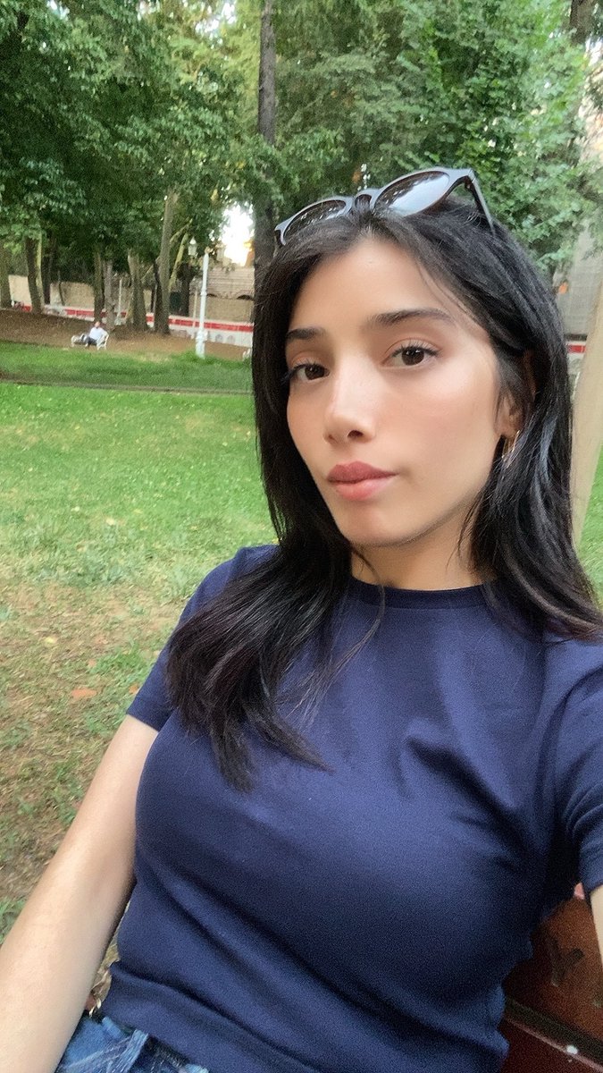 Yeni saç ve yeni kararla ile  yola devam .