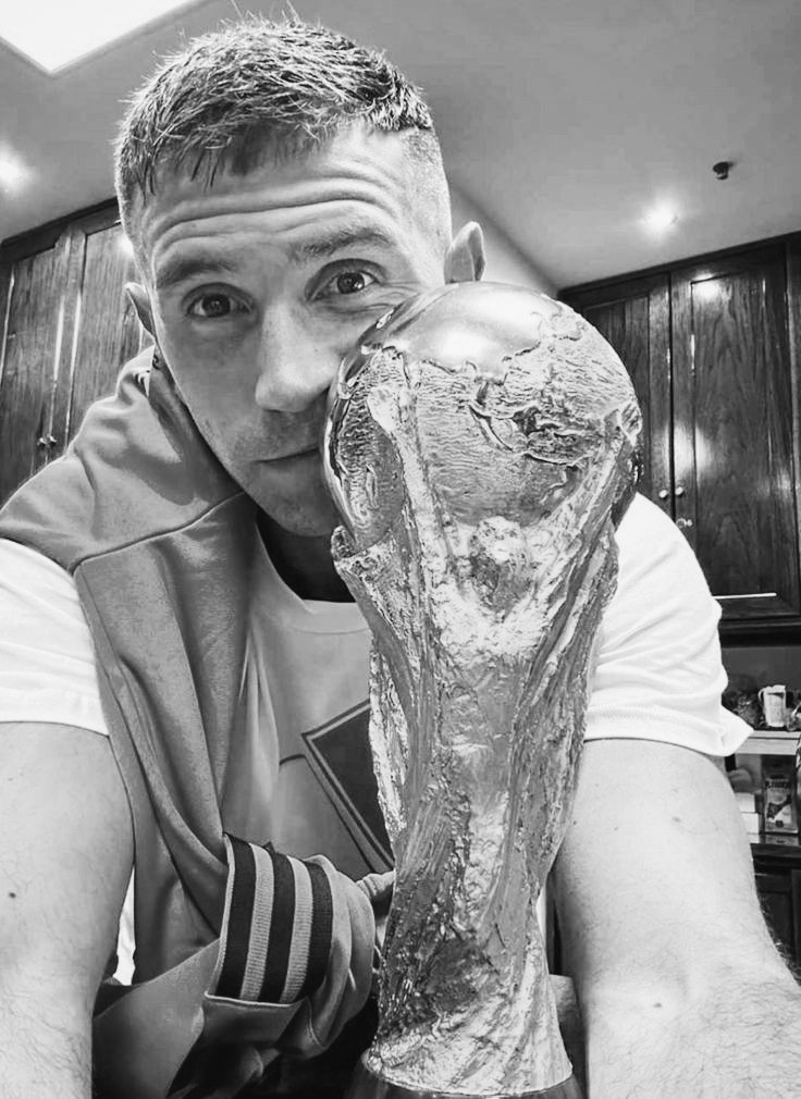 fotos del dibu que veo y me dan ganas de que me coja en una ypf ★

— a thread