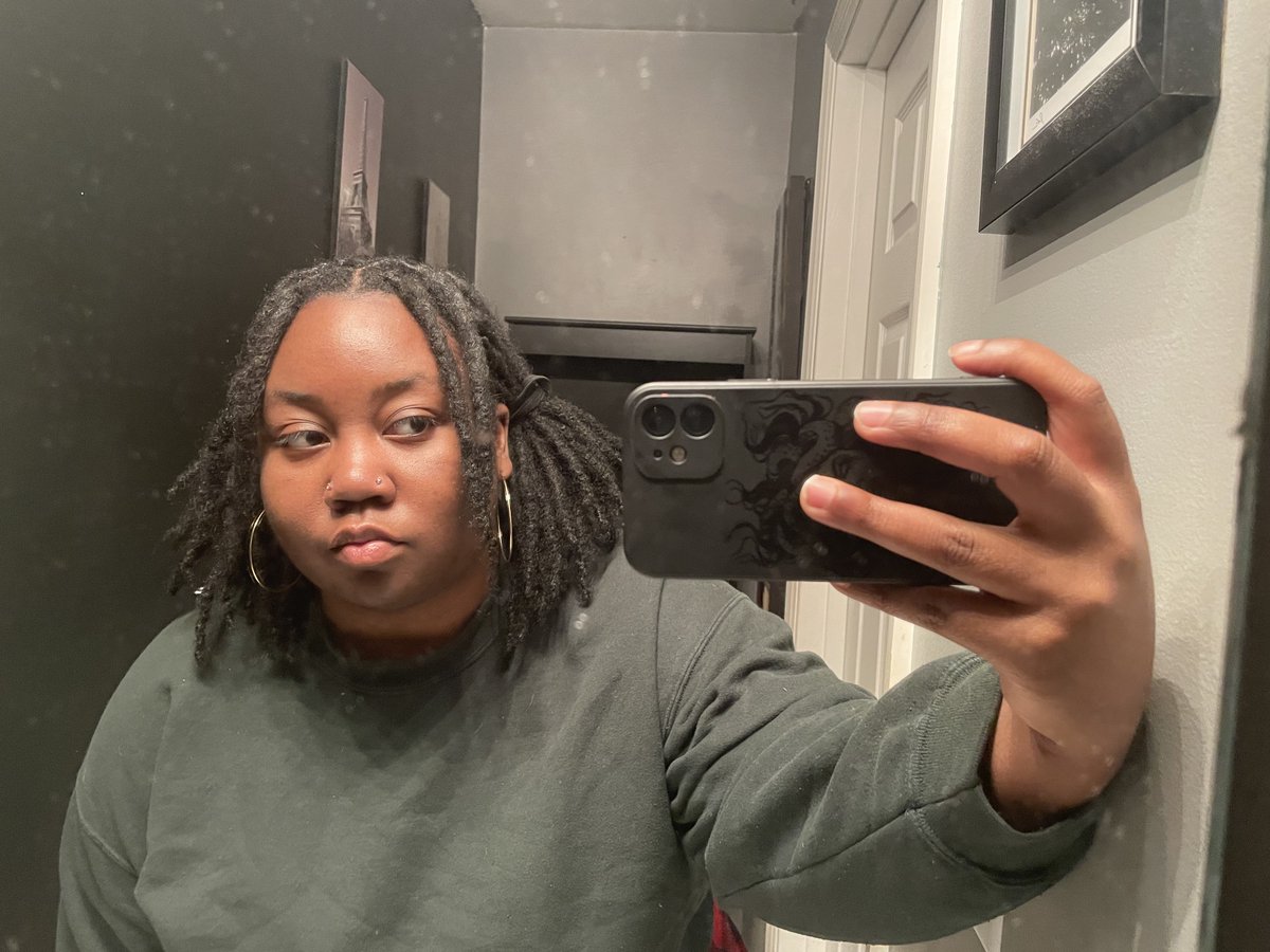 vJazmyn_'s tweet photo. bummy shii 💫 https://t.co/iX7tvHNSUJ