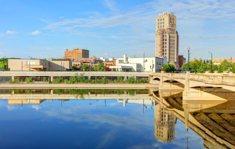 Please join us in congratulating Jim, Nadav, and Yoav on the opening of NextHome ABI Realty in Chicago, Illinois! 

Read more: buff.ly/4cO4Fhs