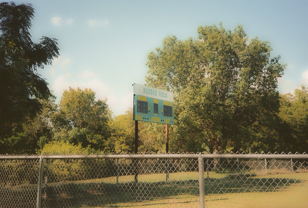 JennVisuals's tweet image. morning stroll on 35mm film