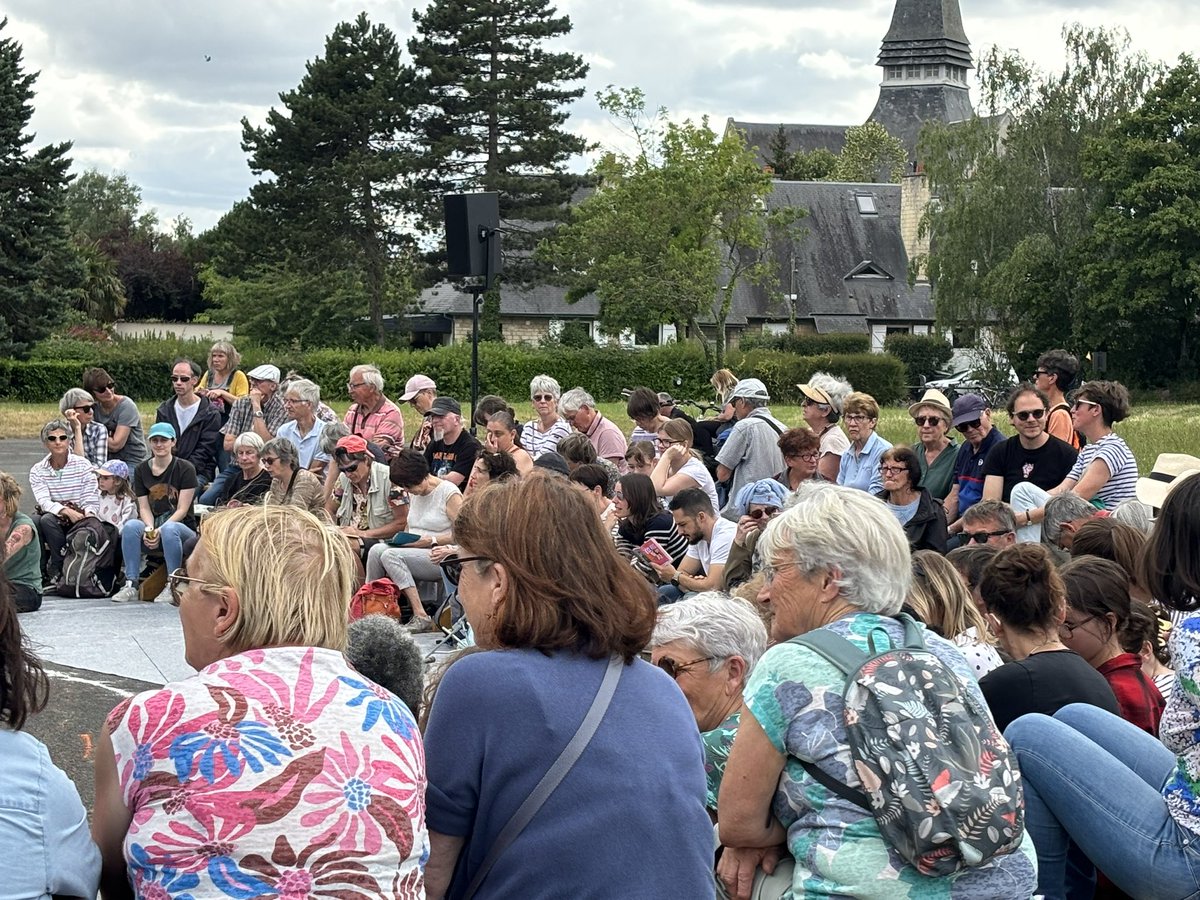 Aristide Olivier (@aristideolivier) on Twitter photo C’était le lancement ce soir d’Eclats de Rue au parc de Secqueville
Cette saison estivale d’arts de la rue investit tous les quartiers de la ville pour près de 60 représentations, toutes gratuites
Cirque,théâtre,danse,art plastique, art clownesque. <a href="/CaenOfficiel/">Ville de Caen</a> C’était le lancement ce soir d’Eclats de Rue au parc de Secqueville
Cette saison estivale d’arts de la rue investit tous les quartiers de la ville pour près de 60 représentations, toutes gratuites
Cirque,théâtre,danse,art plastique, art clownesque. <a href="/CaenOfficiel/">Ville de Caen</a>