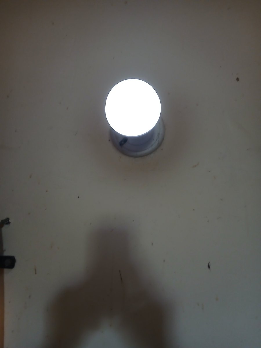 rohanpowellJA's tweet photo. 1/1 #Berylchronicles. At the time of this post. Power and Water yet to be restored in #Hellshire. You are observing in this post 2 useful tools. A LED bulb I invested in some months ago at a seminar. Since power left during the passage of #Beryl this light has been on. https://t.co/l8rwqEoRks