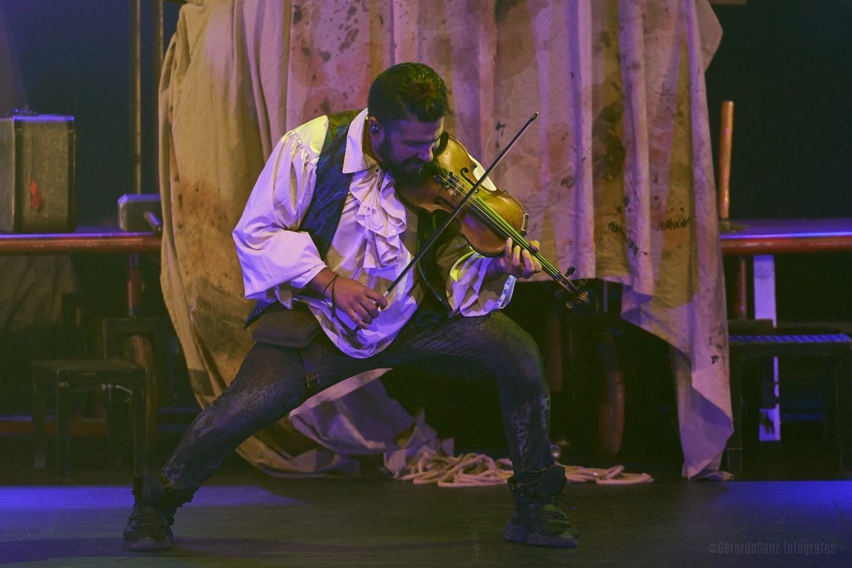 Feria de las Artes Escénicas de Andalucía. tweet media