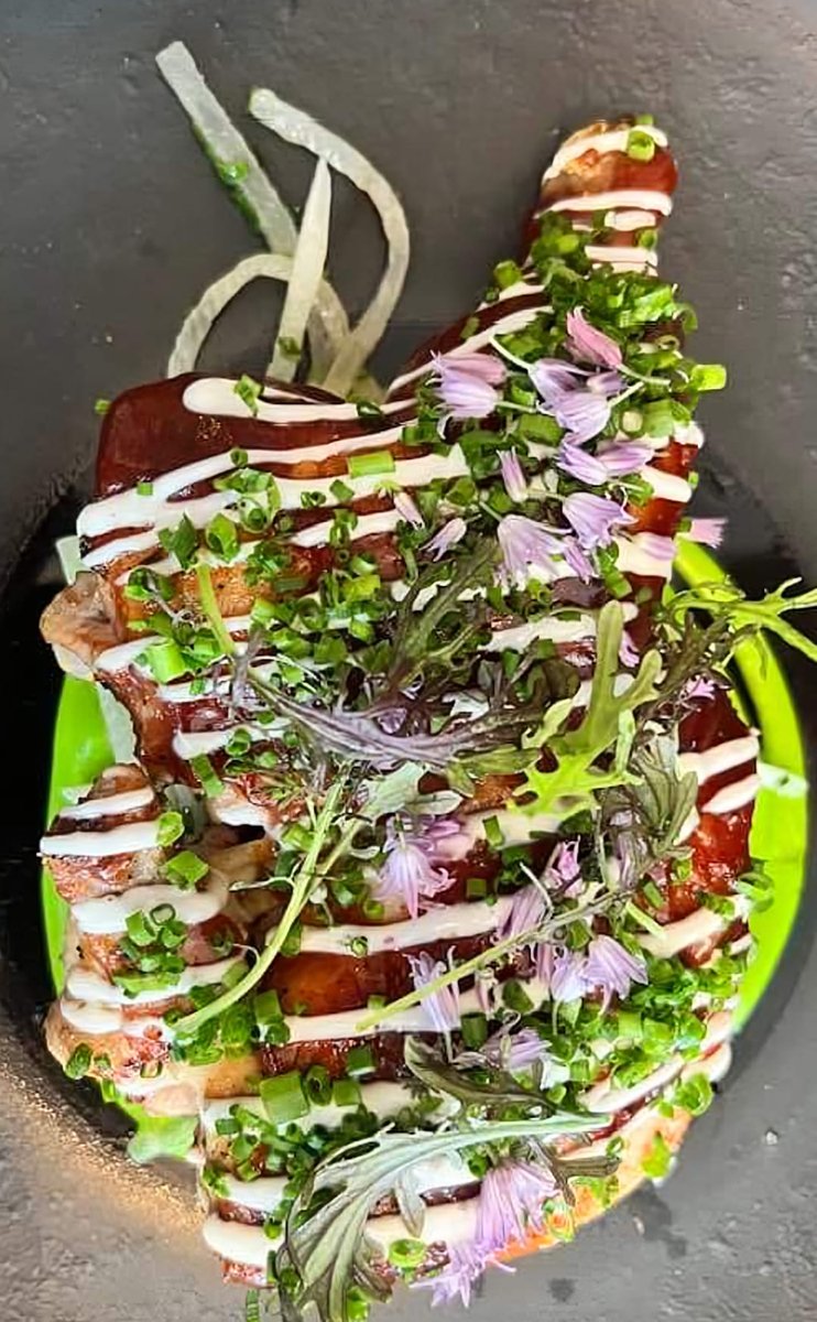 FranksKitchen's tweet image. BBQ Cornish Hen 
Crispy Skin, Celtuce Puree, Buttermilk - $36
Chef Frank never fails to amaze me in the way that he takes an item and just simply elevates it. (Nothing simple about it). So delicious!
Call it in to 416 551-9731. Patio open of course. 
fkrestaurantoronto.com