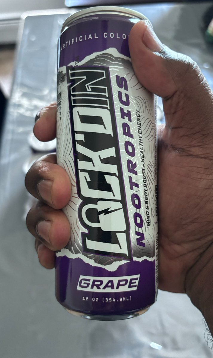 MAzing87's tweet image. I've been #LockdIn for a grip...err #grape now.. won this a while back @LiveLockdIn #LOCK