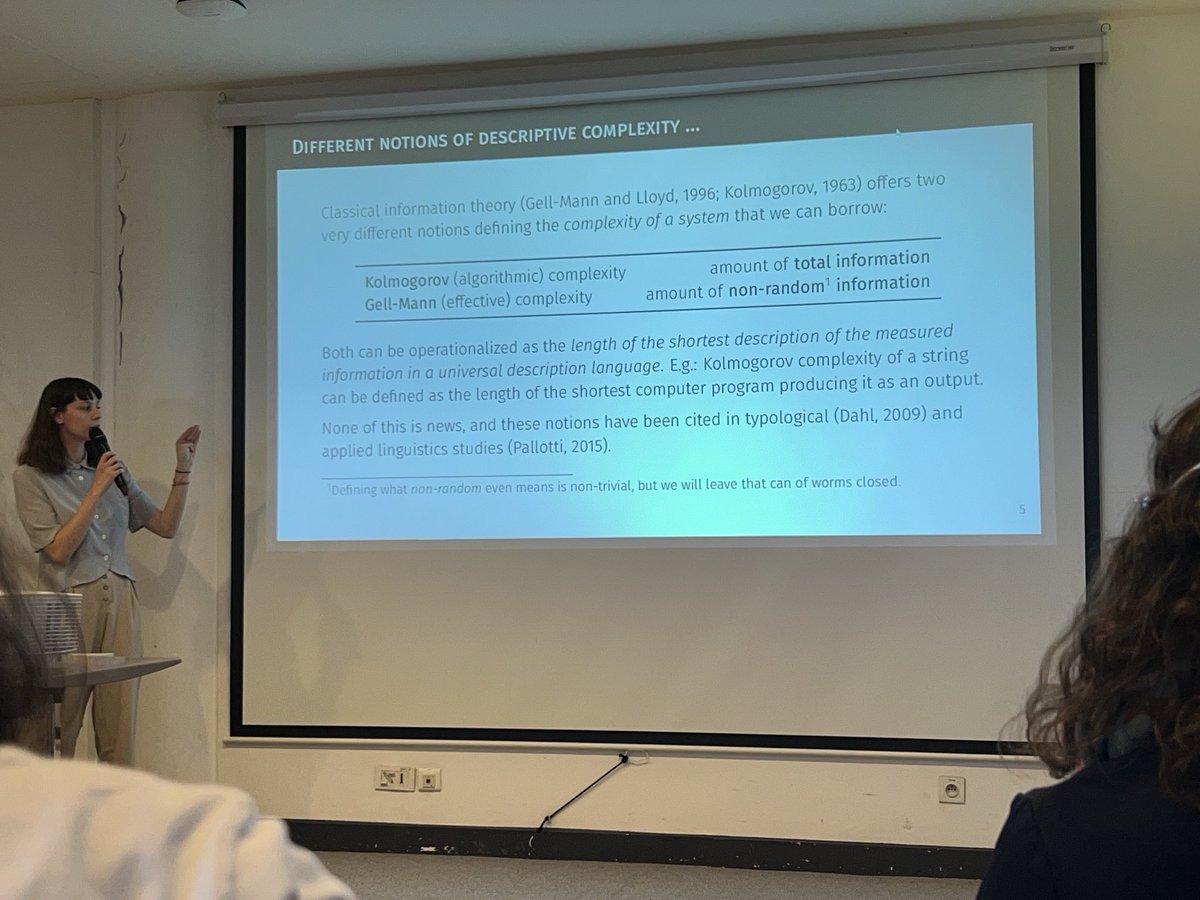 RaffaBottini's tweet photo. Between order and disorder in linguistic complexity❗️ ⁦@AriannaBienati⁩ and ⁦@paolobrasolin⁩ presenting new indices of lexical complexity ⁦@EuroSLA⁩ https://t.co/AphEdgmPJd