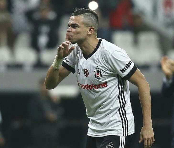 Einfach ein Boss

#EURO2024