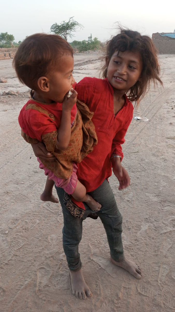 Blessings everyone, I wants to share with you that you can see these slave kids little feets that are naked and it's so hot in Pakistan and their feet's gets burnt and peeled so we want to give them slippers as soon as possible, and please keep that in your prayers🙏