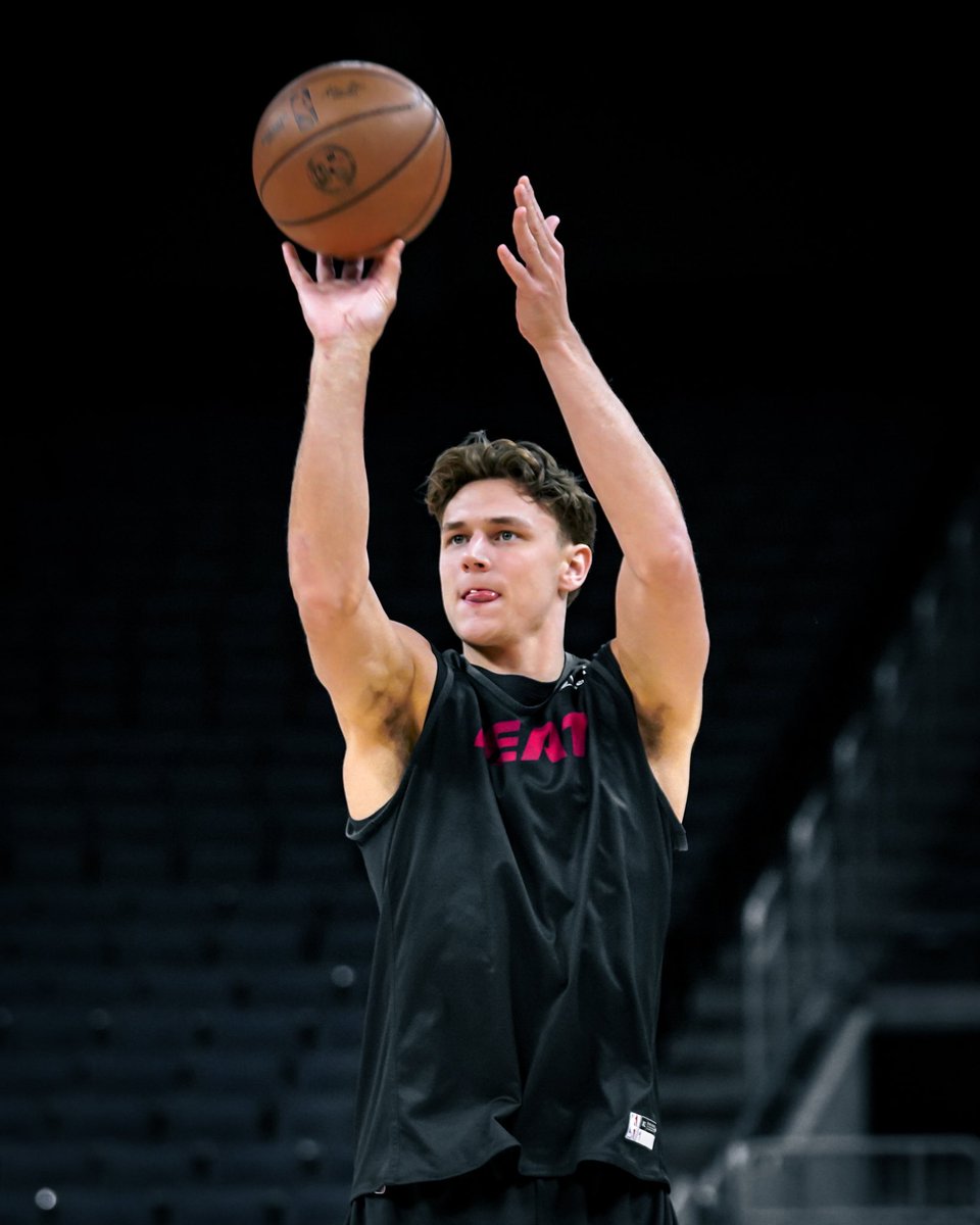 Miami HEAT tweet media