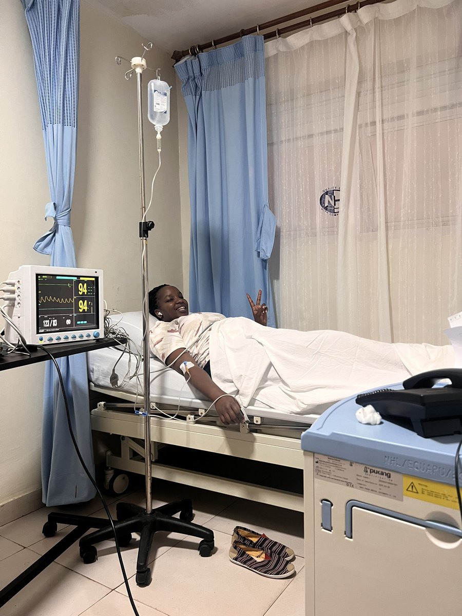 auma_rita's tweet photo. So grateful for the gift of life, for my loud laughter&amp;people who hold me down. On Tuesday I honestly came home &amp; was running on reserve. I crashed, felt I was done.
I am here. Today I laughed my lungs out.
I stayed. I fought so hard.
I am proud of myself &amp; my support system. https://t.co/GyxBIJWphR