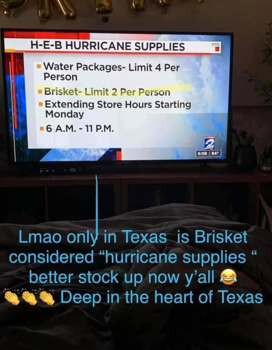 jmontforttx's tweet photo. Better grab your brisket before the hurricane hits Texans, limit 2 per person. https://t.co/F9AWchCQlD