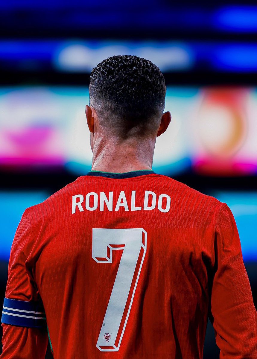 Obrigado por todos os momentos que me proporcionaste ao representar Portugal. Foi um prezar ver-te jogar ao serviço de Portugal capitão. 

Foste e sempre serás o melhor da história. ❤️