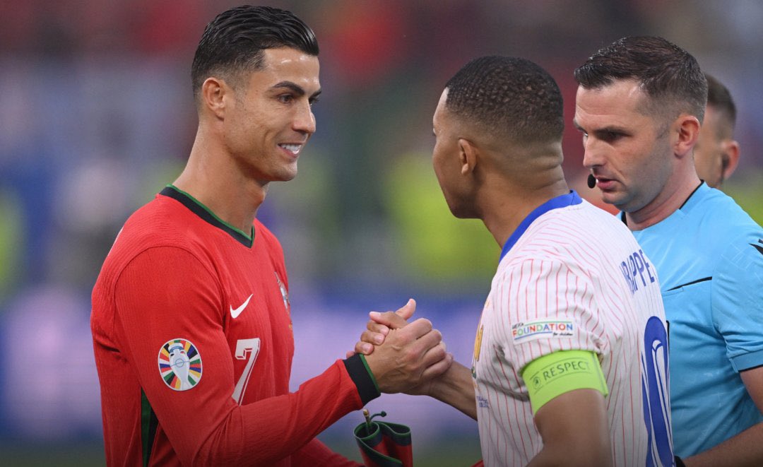 XavsFutbol's tweet photo. This EURO’s doesn’t feel like a normal tournament anymore. It’s a farewell tour of all the legends we have grown up with. From being on the absolute top of their game to handing the torch over to the next generation. It’s sad, it’s beautiful, it’s everything in between. https://t.co/1alP7O69Pm