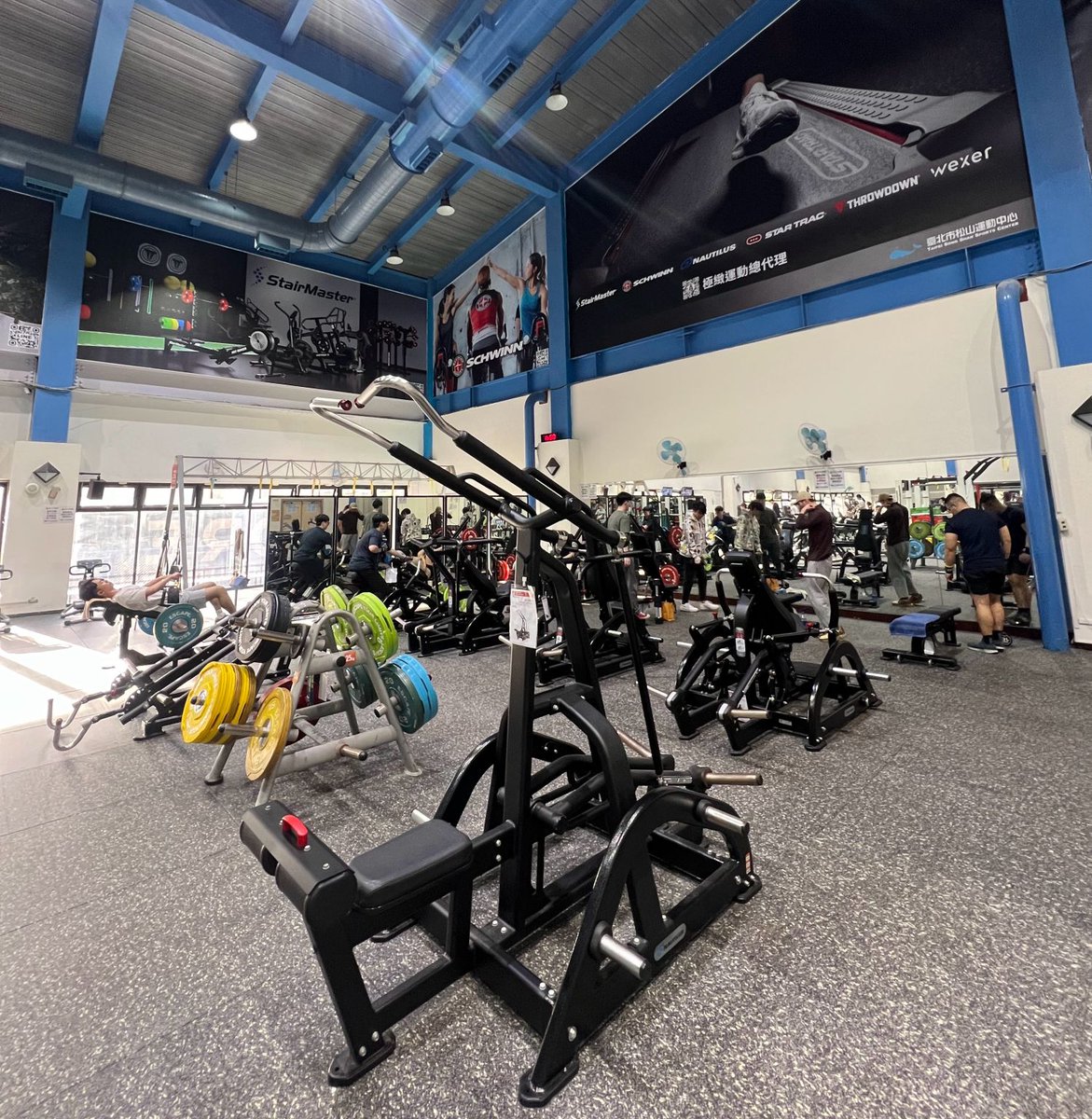 CoreHandF's tweet photo. 🌟 Shoutout to Director of Sales Vincent Chen for sharing this amazing showcase!

Check out Taipei Songshan Sports Center! This top-notch facility in the heart of Taipei features the latest Core Health &amp; Fitness equipment. 

#corehealthandfitness #corehandf #fitnessbusiness #gym https://t.co/3m9w15KrEG
