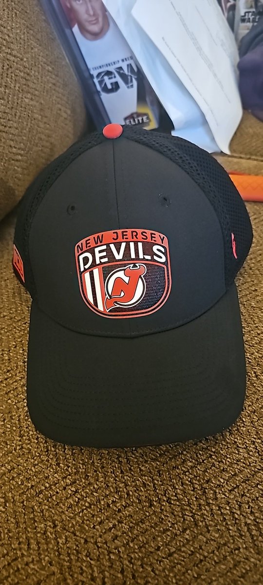 devildave632's tweet photo. New @NHL @NJDevils #DraftHat
This is a fine quality hat!! Great Job @Fanatics https://t.co/QTViZLQR9e