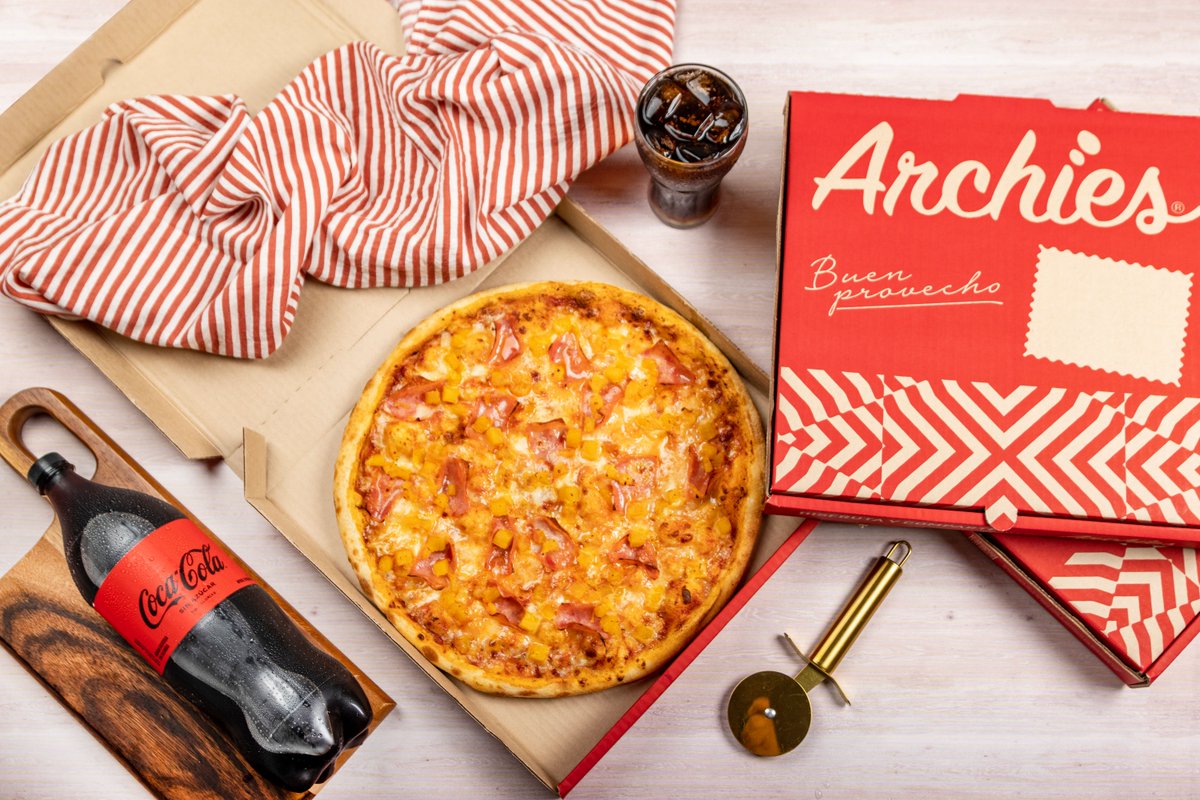 Archies acompaña tu pasión futbolera en casa 🍕⚽ 
¿Qué tal una pizza super + coca cola por $45.900? Pide por archies.co o a través de nuestras líneas telefónicas y disfruta los partidos de la mejor manera🥳

#Archies #PizzaYFutbol #CopaAmerica

*Aplican T&amp;C