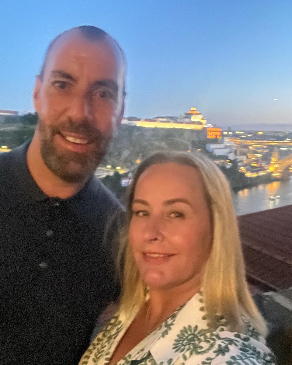 Tracey Burton tweet media