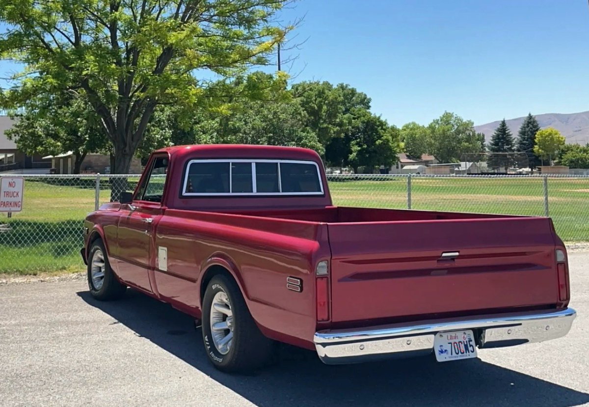 therealswizard's tweet image. Breaking the law