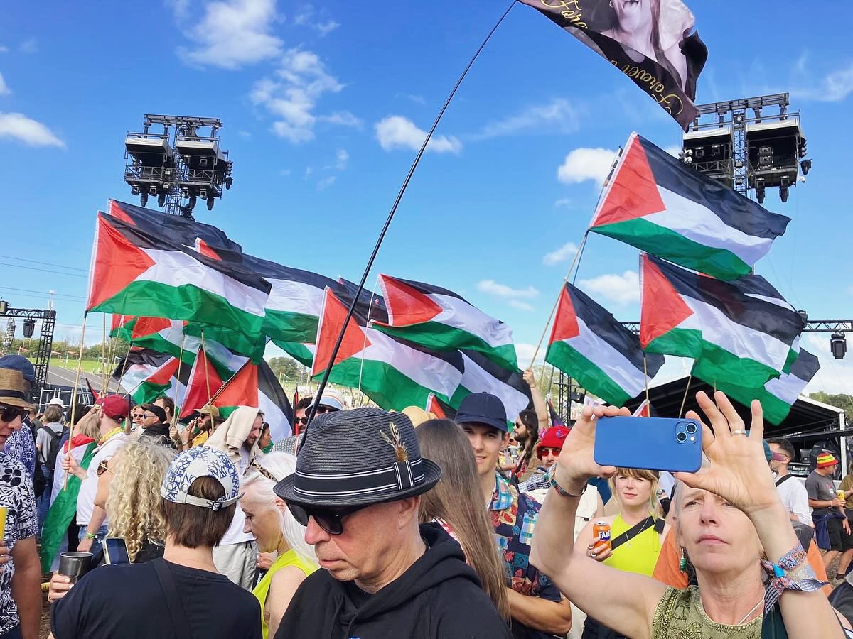 Oasis guitarist Noel Gallagher slams Glastonbury for becoming ‘Woke’ and calls festival goers waving Palestinian flags “F*king Idiots.’

The musician took aim at this years festival after it was filled with Pro-Palestine messaging. 

“It’s getting a bit woke now, that place, and