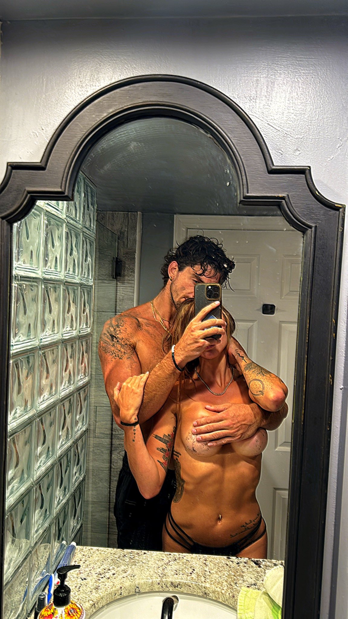 tooturnttony on X: t.conrcjY6aryG  X