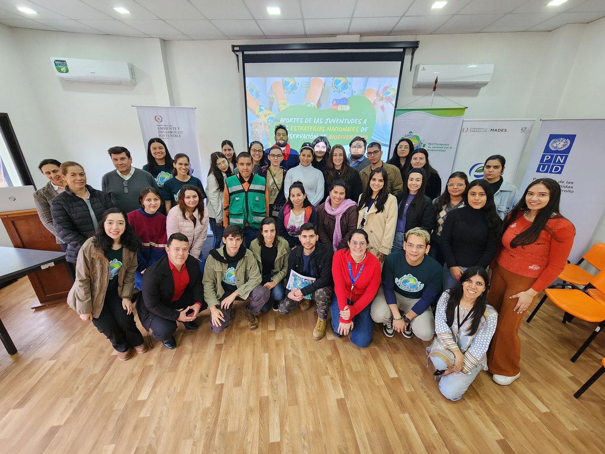 asu_ambiental's tweet photo. 🌿🦜Participamos del Taller Aportes de Juventudes a las Estrategias Nacionales de Conservación de Biodiversidad, organizado por @gybn_py , enfocados sobre impactos del Cambio Climático, el Cuidado y la Protección de Áreas Silvestres Protegidas y Parques Nacionales.
@cinguerrenho https://t.co/UU0iyGZ1sK