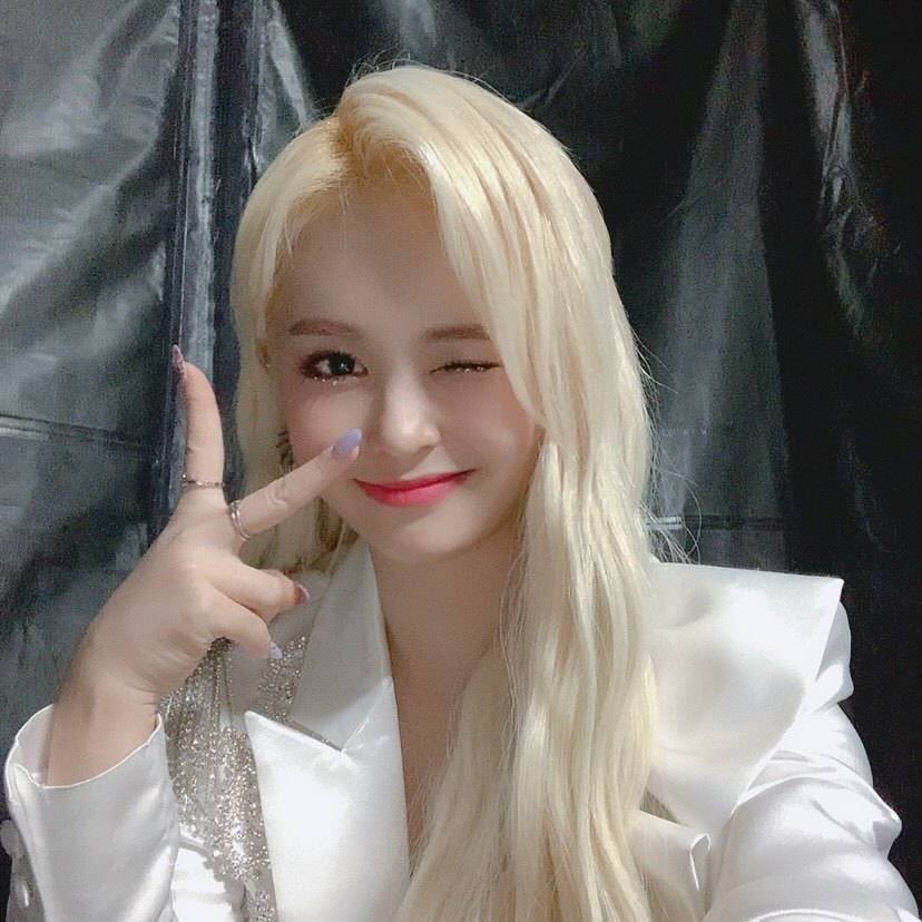evxrmoon's tweet photo. I’ll  #𝐒ᴇᴇ𝐘ᰔᩚᴜ𓈒࣪ꪆ𝐓ʜᴇяᴇ en la #MO𝗡5T𝗘𝗥᭬࣪ꫂ𝕯A7𝔼 y es Que me puse mi mejor outfit para el tan esperado #𝕭A𝔹𝗬𝙈OℕᏚ����E͜͡R会�� en el cual sé que me divertiré muchísimo 

➽ #𝑖zas𝑘un ー 🫧 🖇·˚ ༘ https://t.co/4CRhpV63pK