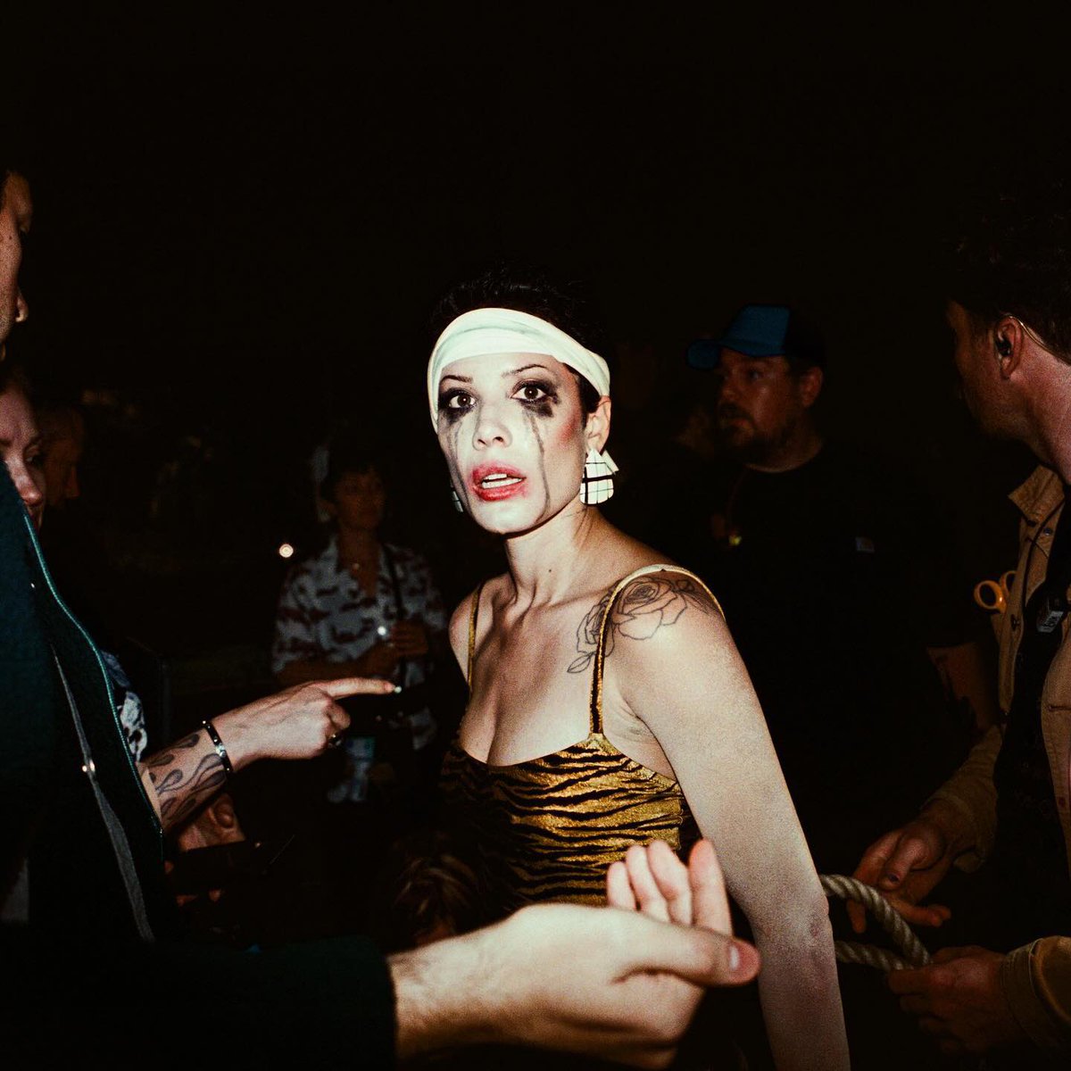 halsey 🌸 tweet media