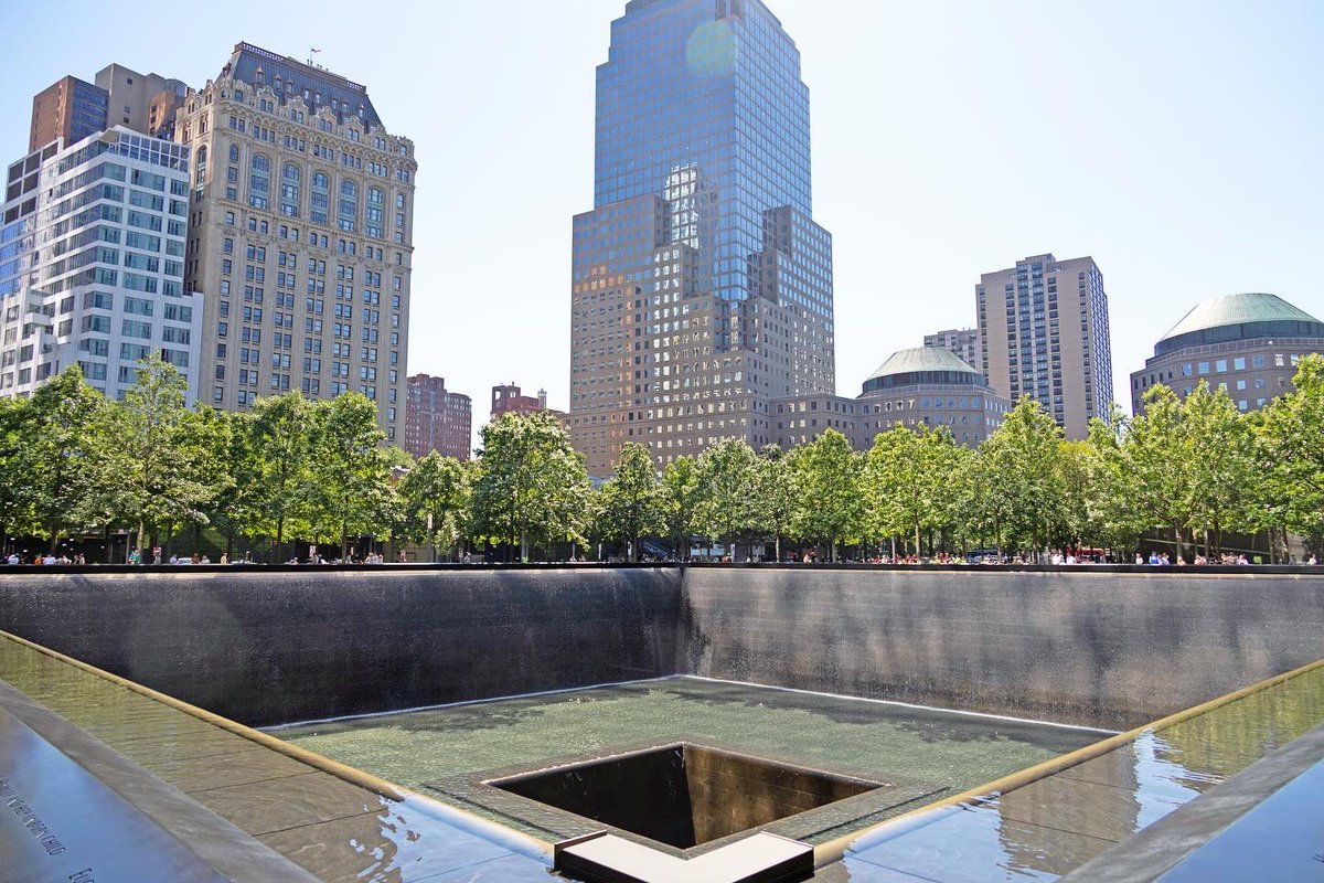 br_webb's tweet photo. From tragedy to triumph at Ground Zero. The heart of NYC beats stronger than ever.
📍 @911memorial
🎟️ @CityPASS
🗽 @nyctourism
#HomoCultureTour #NYCtourism #CityPass #GroundZero #Remember911 #NeverForget #OneWTC #911Memorial #NYCTravel #Inspiration #Resilience #Tribute https://t.co/acTOnSnZWi
