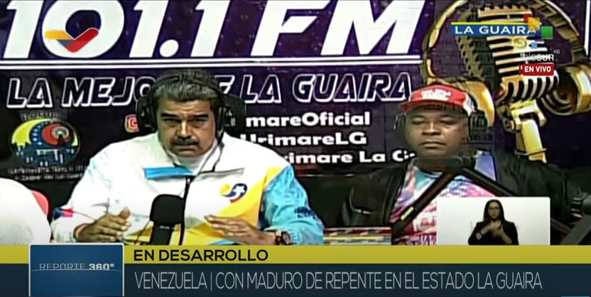 #ENVIVO | Presidente de #Venezuela <a href="/NicolasMaduro/">Nicolás Maduro</a>: nosotros creemos que la democracia burguesa del siglo veinte está agotada. Esa vieja es una decrepita, esa vieja con su perversidad es lo peor que hay

Síguelo aquí bit.ly/teleSUR