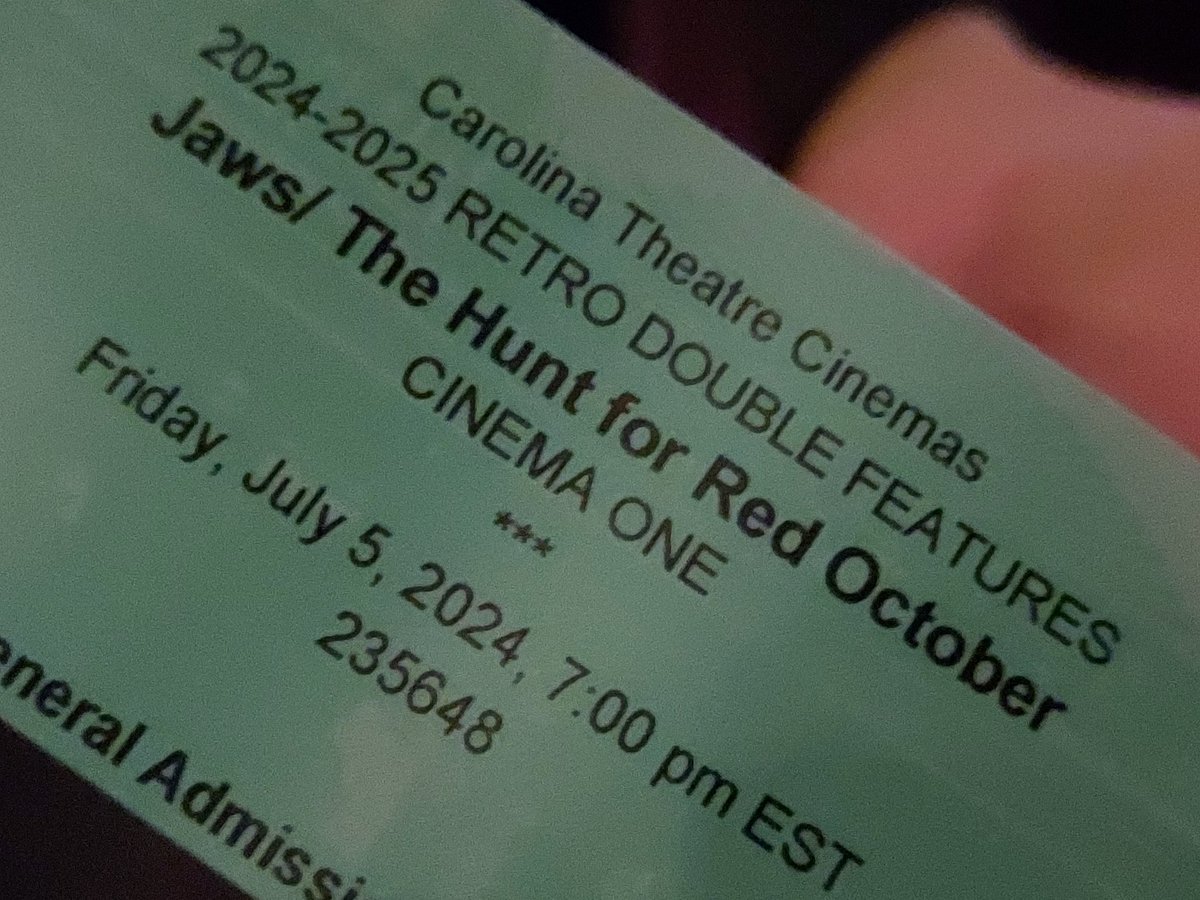 RyanHippFTW's tweet image. shark eat sub or whatever #Jaws #HuntForRedOctober @retrofilmseries @CarolinaDurham