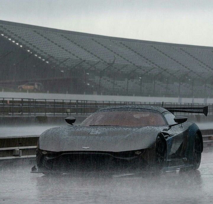 VINTAGE (@carsighting) on Twitter photo 
