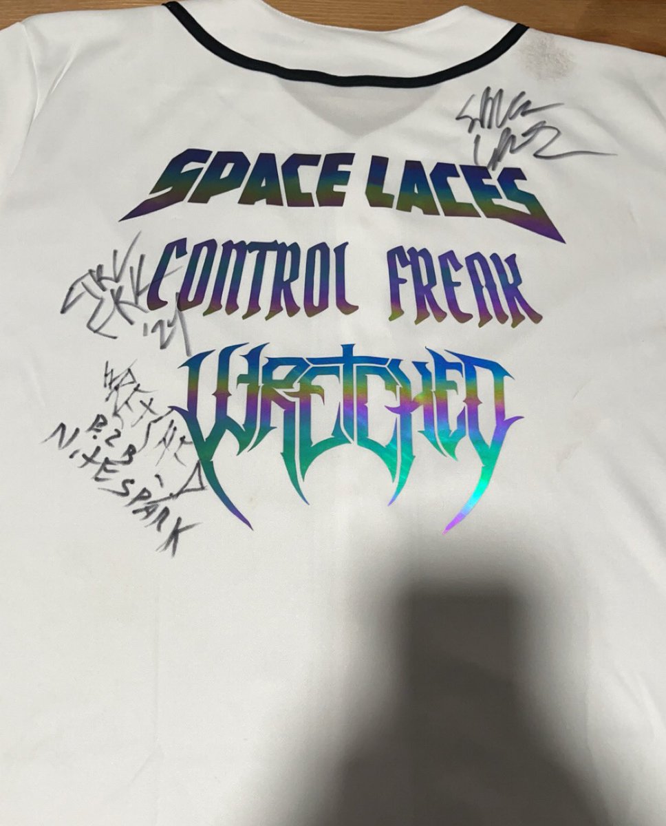 KCCustoms (@kccustomizes) on Twitter photo A <a href="/spacelaces/">SPACE LACES</a> show never disappoints. we’re 2 for 2 on sharpie trades for bday shout outs for the homies 😆 A <a href="/spacelaces/">SPACE LACES</a> show never disappoints. we’re 2 for 2 on sharpie trades for bday shout outs for the homies 😆
